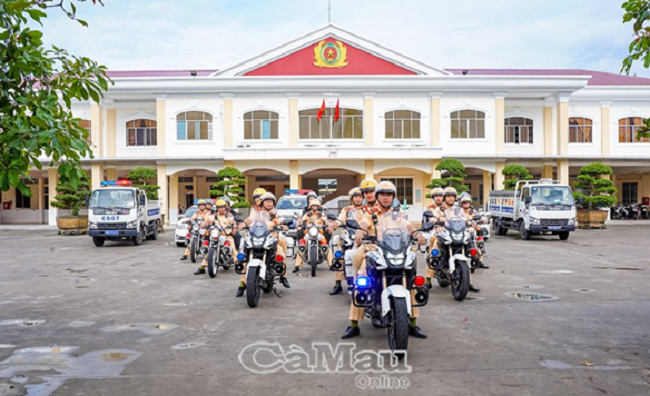 Cà Mau Ra Quân Bảo Đảm Trật Tự Giao Thông Dip Tết