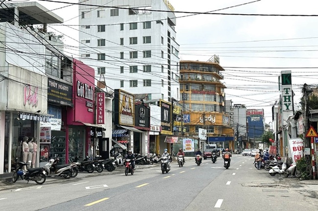 Đường Bà Triệu Quận Thuận Hóa