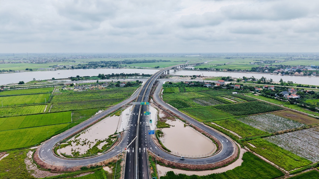 Cầu Tam Tòa