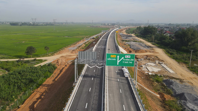 Cao Tốc Bãi Vọt Hàm Nghi