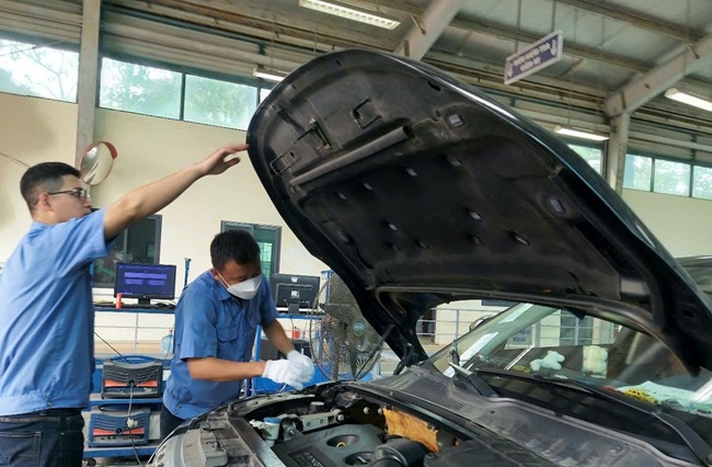Gỡ Khó Đăng Kiểm Cho Xe Đăng Ký Vận Tải